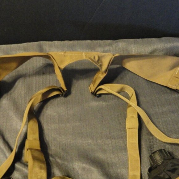 USMC MARINE CORP FIGHTING LOAD CARRIER FLC TACTICAL VEST MOLLE POUCHES SV 1907 - Picture 4 of 15